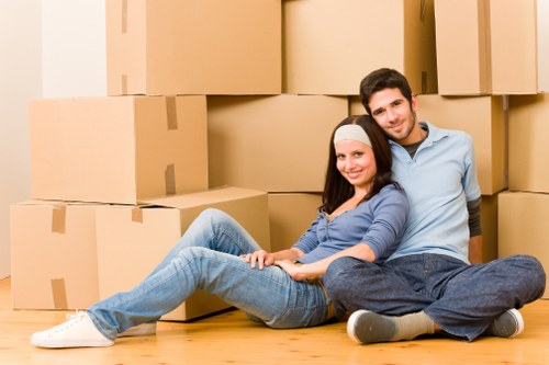 Moving van service for homes in Harmondsworth